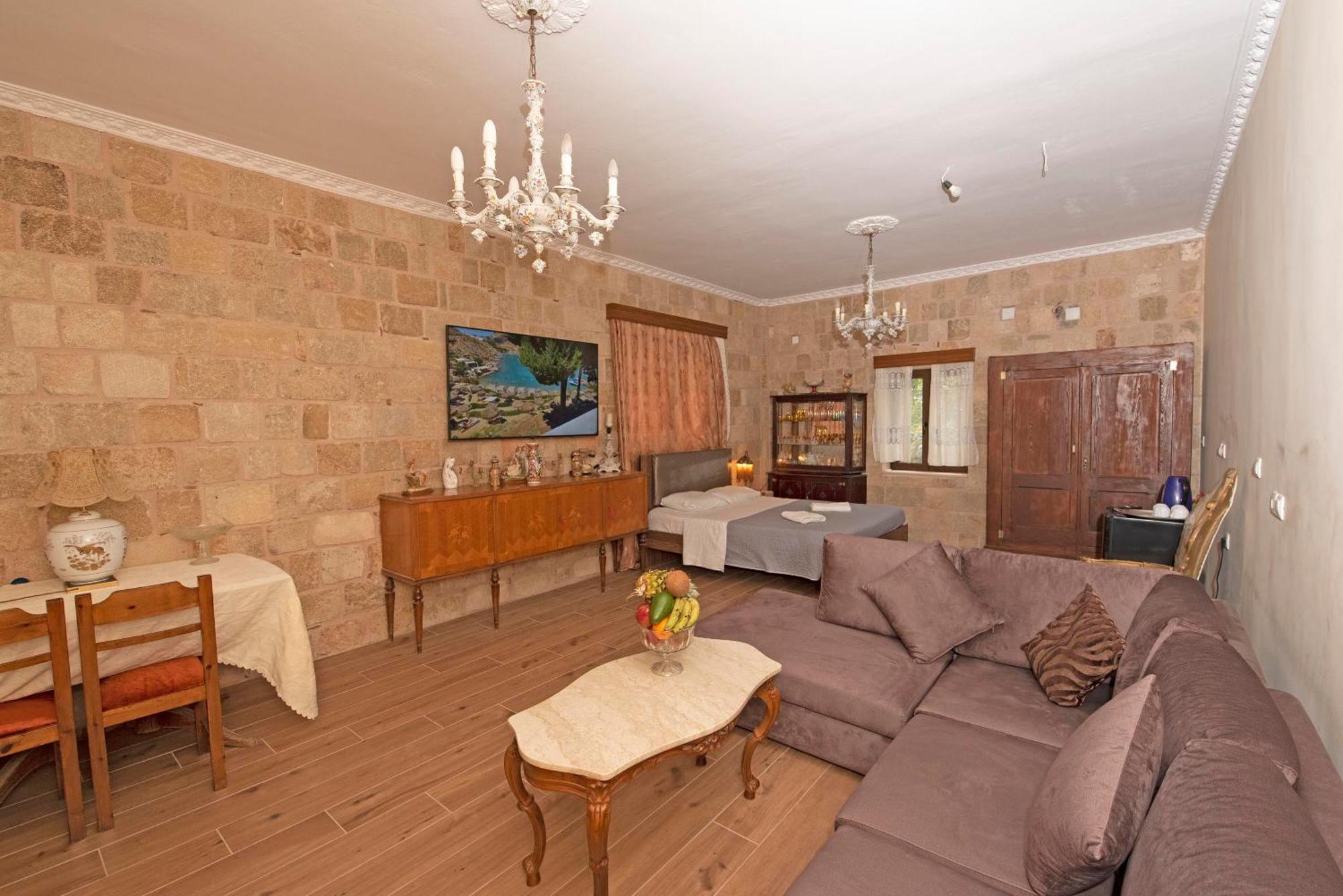 Arionos Rooms - Old Town Rhodes City Ngoại thất bức ảnh