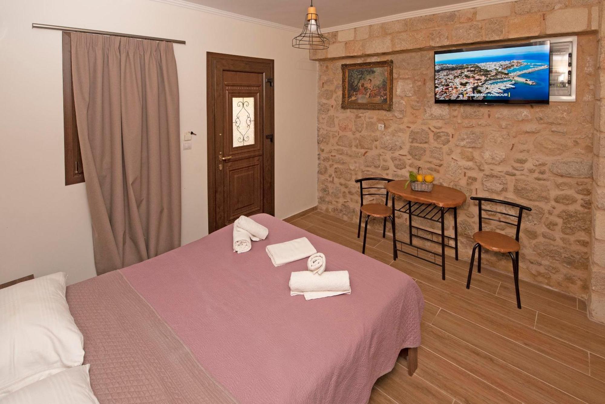 Arionos Rooms - Old Town Rhodes City Ngoại thất bức ảnh