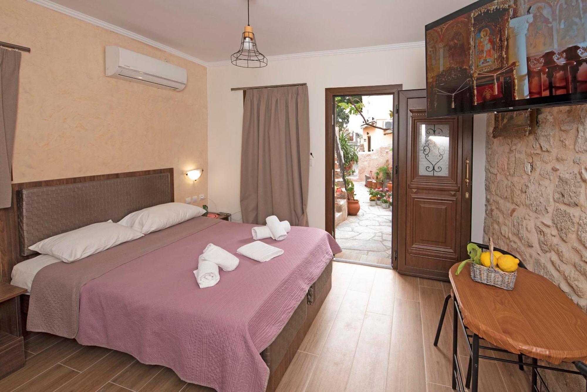 Arionos Rooms - Old Town Rhodes City Ngoại thất bức ảnh