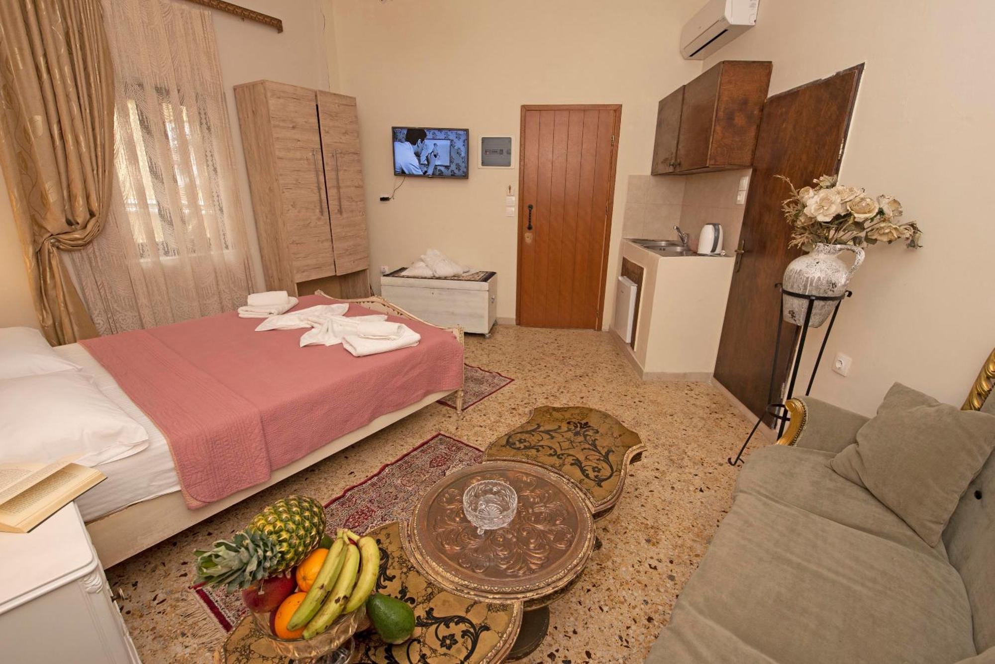 Arionos Rooms - Old Town Rhodes City Ngoại thất bức ảnh
